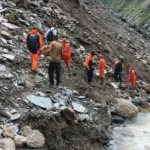 हिमाचल में कुदरत का कहर: एक ही रात 17 जगह फटे बादल, 7 की मौत, 16 लापता, सैकड़ों घर जमींदोज