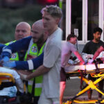 “लोग बच्चों को रेत पर घसीटते हुए भाग रहे थे” :बॉन्डी बीच हमले की दिल दहला देने वाली आंखों देखी