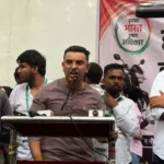 E20 पेट्रोल के खिलाफ पहली बड़ी सड़क पर उतरकर बगावत! माइलेज घटने और इंजन खराब होने का दावा, जंतर-मंतर पर फूटा कार मालिकों का गुस्सा