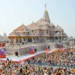 दान के पैसे को मंदिर परिसर से बाहर ले जाने से पहले वॉशरूम में छिपाते थे आरोपी