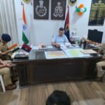 पुलिस उपायुक्त दक्षिण ने की जन-सुनवाई, शिकायतों के त्वरित निस्तारण के दिए निर्देश